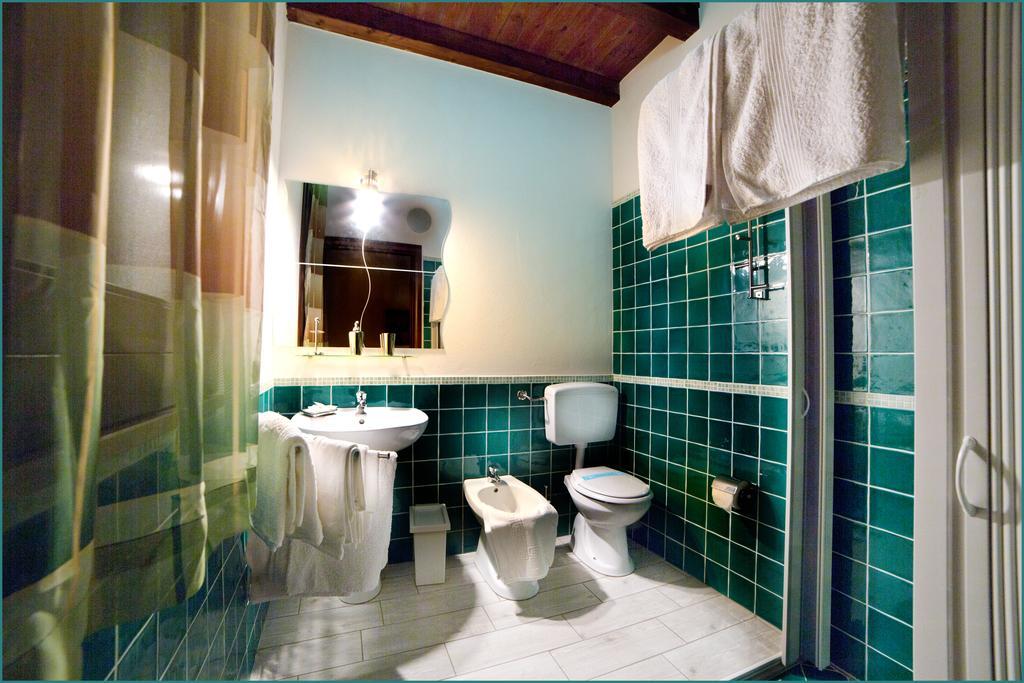 Ai Parchi Dei Parrini Bed & Breakfast Partinico Room photo