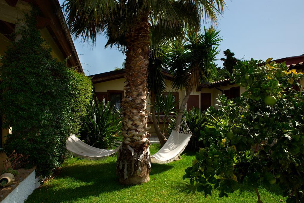 Ai Parchi Dei Parrini Bed & Breakfast Partinico Exterior photo